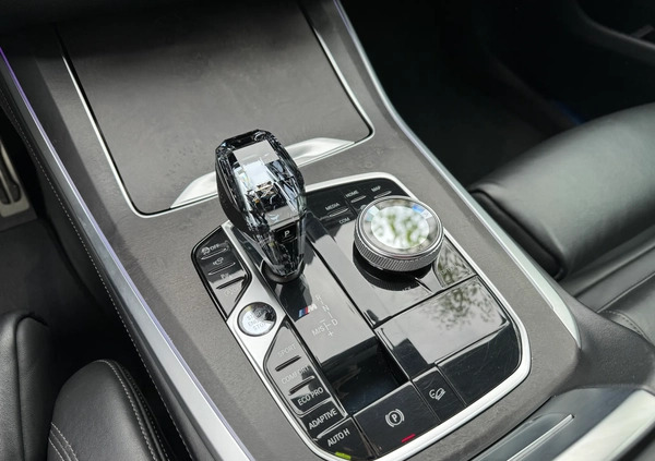 BMW X5 M cena 315000 przebieg: 115800, rok produkcji 2020 z Zielonka małe 379